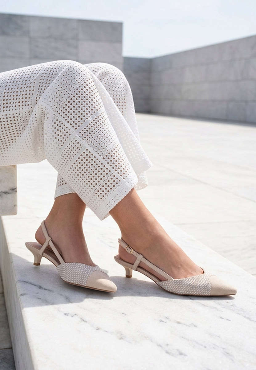 Γόβες slingback Mayuka μπεζ