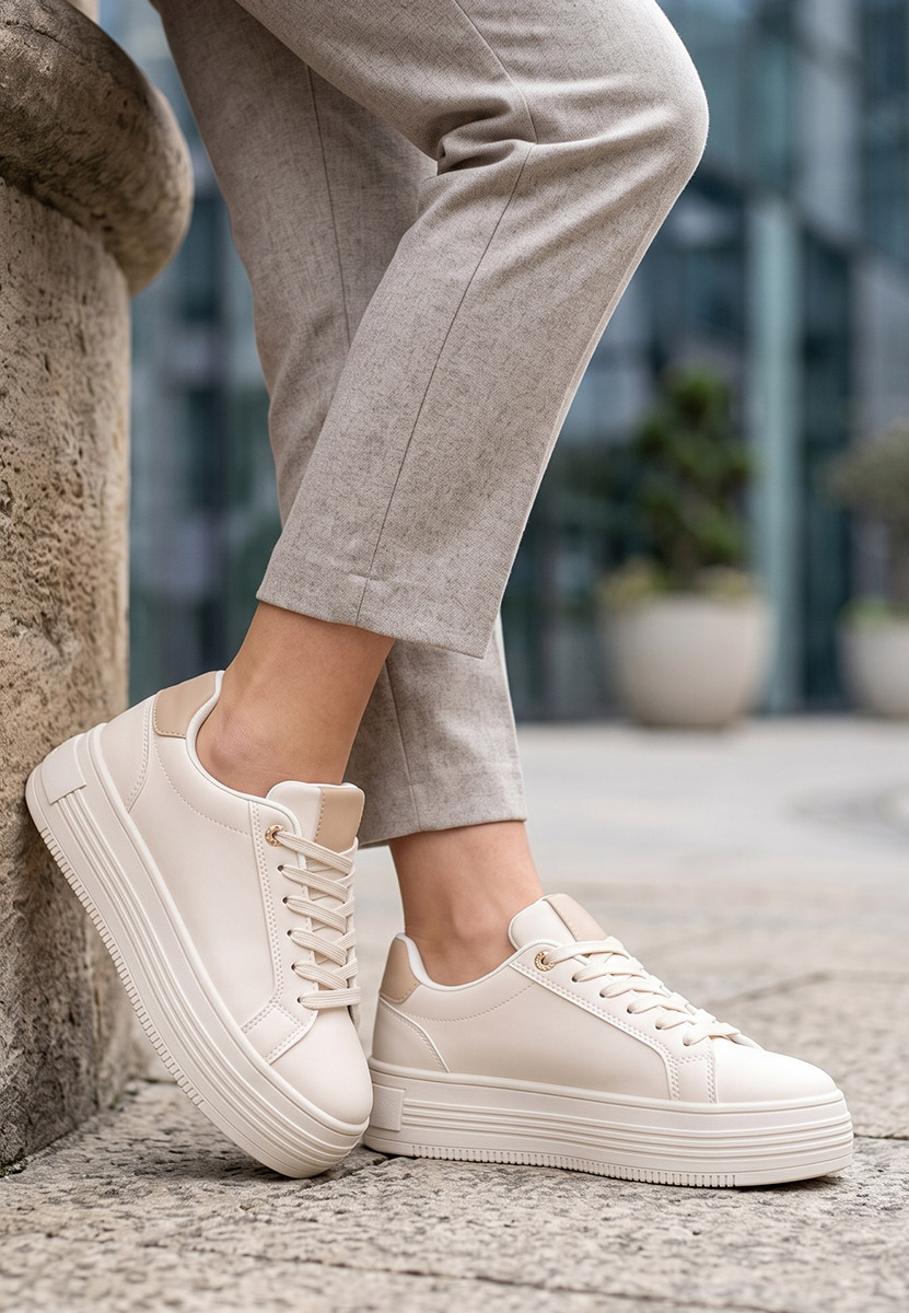 Sneakers με πλατφόρμα Sidoneya μπεζ