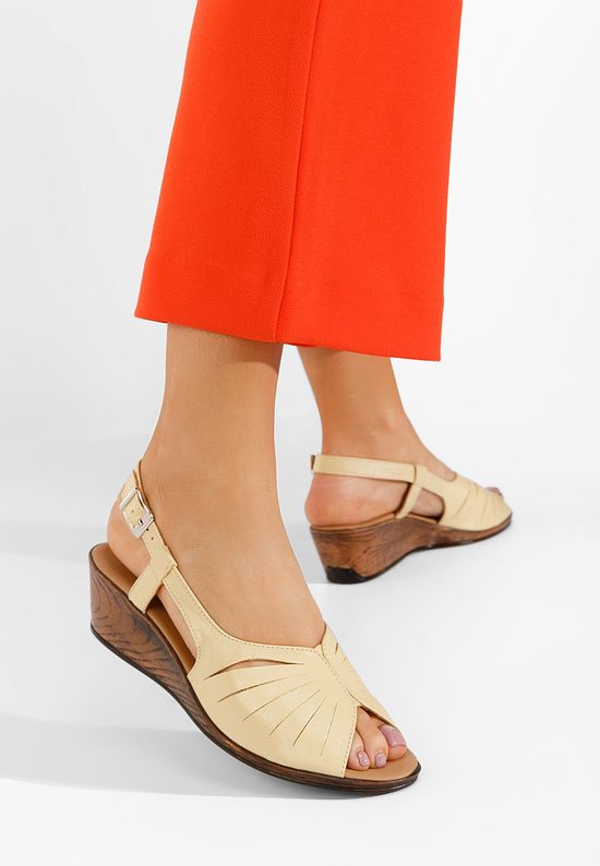 Σανδάλια δερματινα Lovara Κιτρινα, Μέγεθος: 37- zapatos