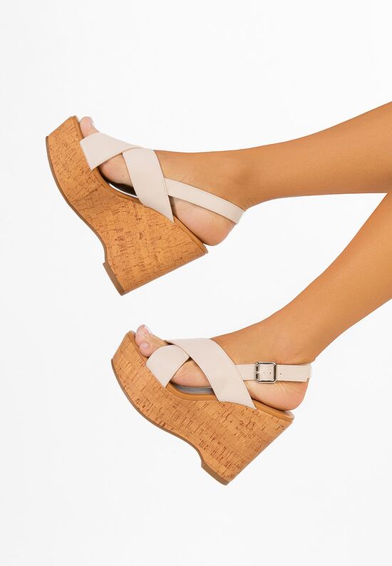 Πέδιλα πλατφόρμες Nedeea μπεζ, Μέγεθος: 37- zapatos