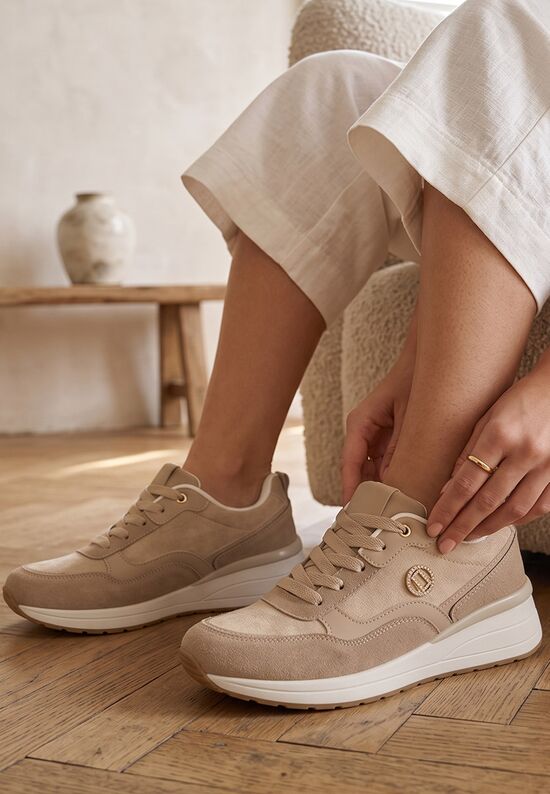 Sneakers με πλατφόρμα Sindya μπεζ, Μέγεθος: 41- zapatos